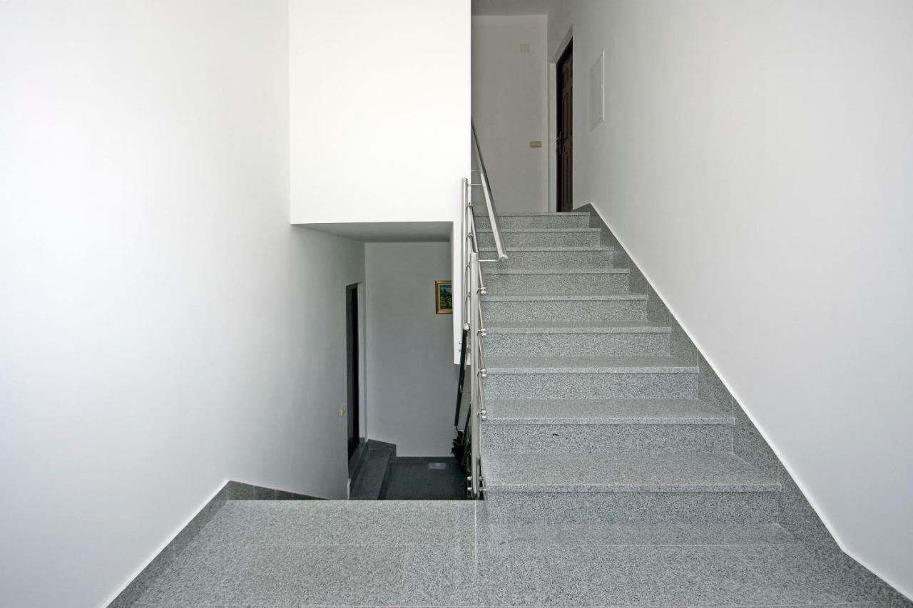 Apartment Ivan Kaštel Sućurac Exteriör bild