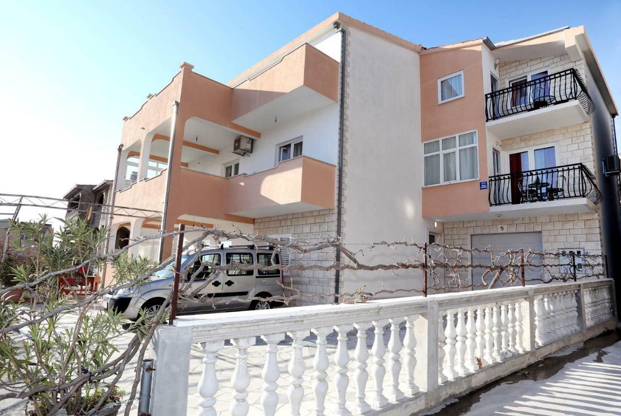 Apartment Ivan Kaštel Sućurac Exteriör bild